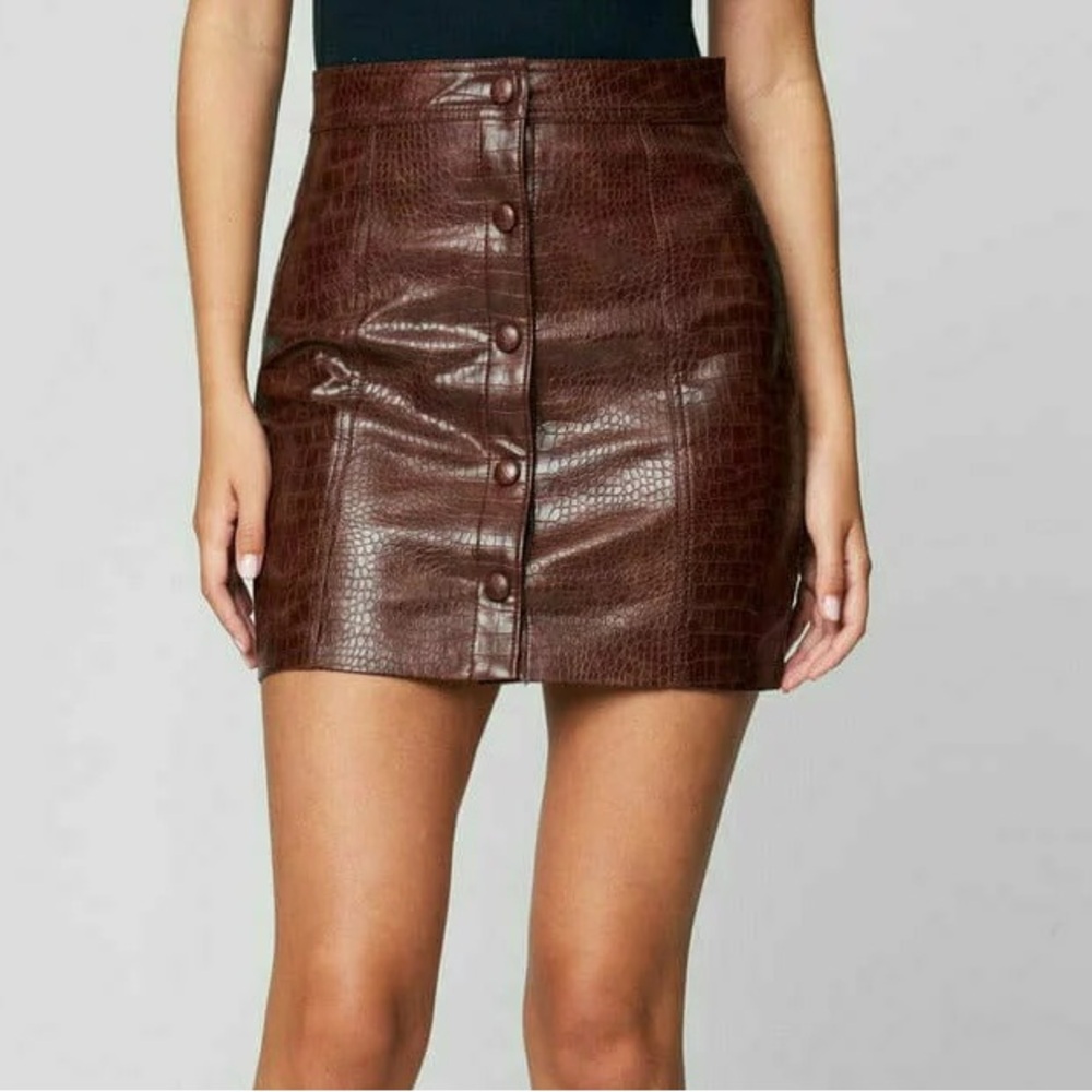 Blank NYC Brown Croc-Embossed Button-Front Mini Skirt